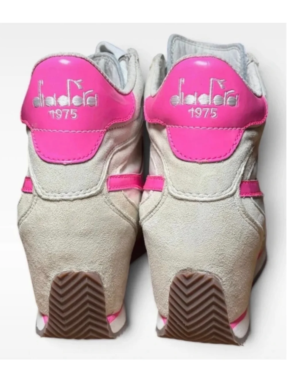 Women's Diadora Wedge Retro Sneakers White and Pink Size 7.5